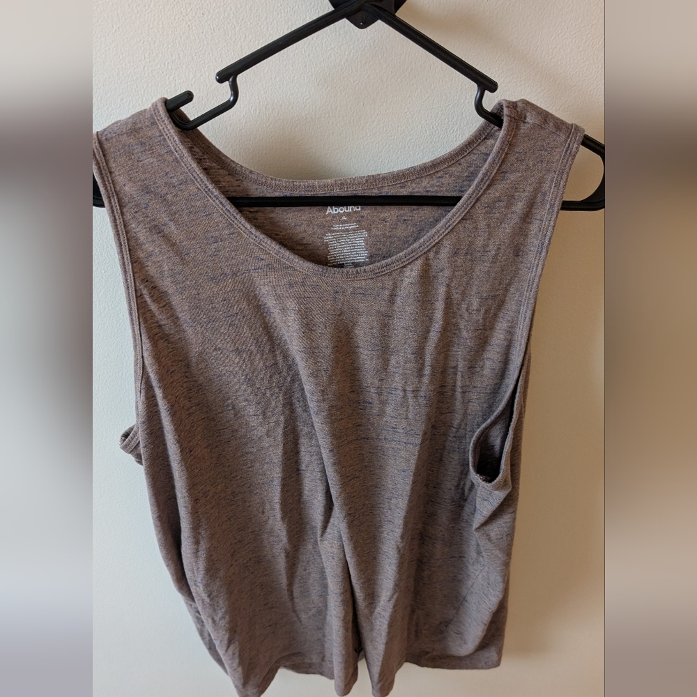 Abound light brown and blue confetti casual tank top. Size XL